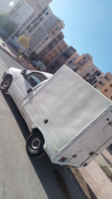 camion-peugeot-expert-frigo-1997-sidi-bel-abbes-algerie