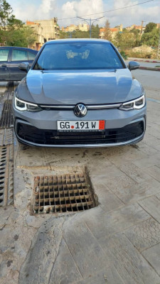 voitures-volkswagen-golf-8-2023-r-line-etsi-electrique-taher-jijel-algerie