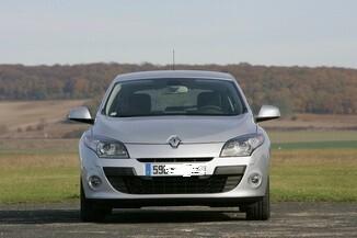سيارات-renault-megane-3-2010-dynamique-دار-البيضاء-الجزائر