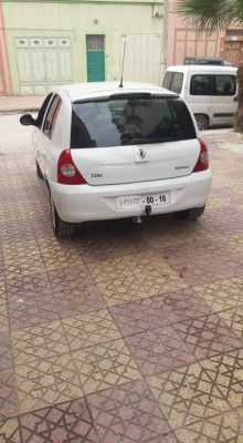 citadine-renault-clio-campus-2015-oran-algerie