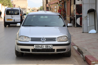 moyenne-berline-volkswagen-golf-4-2000-kolea-tipaza-algerie