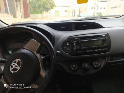 citadine-toyota-yaris-2015-bougtoub-el-bayadh-algerie