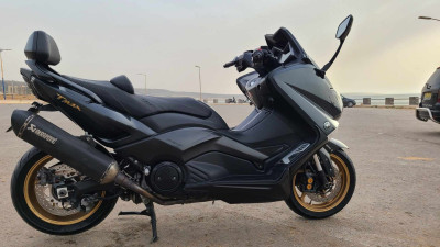 motos-scooters-yamaha-tmax-iron-2016-mostaganem-algerie