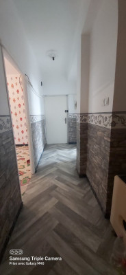 appartement-vente-f3-alger-bouzareah-algerie