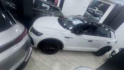 سيارات-volkswagen-t-roc-2026-pack-black-بئر-خادم-الجزائر