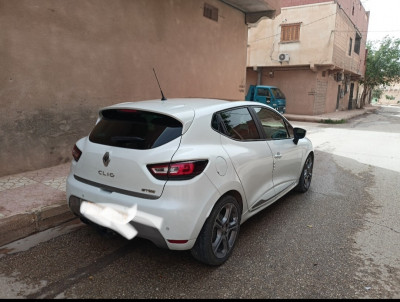 voitures-renault-clio-4-facelift-2019-gt-line-laghouat-algerie