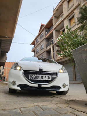 voitures-peugeot-208-2013-allure-bordj-bou-arreridj-algerie