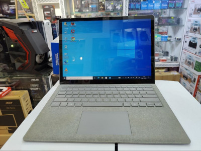 Microsoft Surface laptop 2 tactile 2K