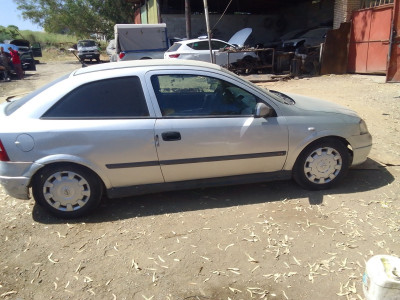 Opel Astra 2000 Algerie