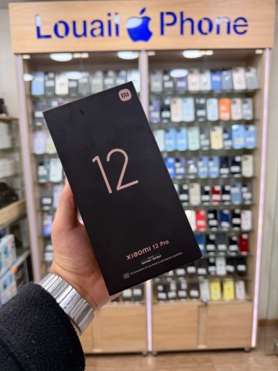 Xiaomi 12 pro 256/12 jamais utilisé