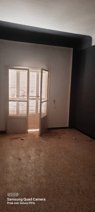 appartement-vente-f4-alger-cheraga-algerie