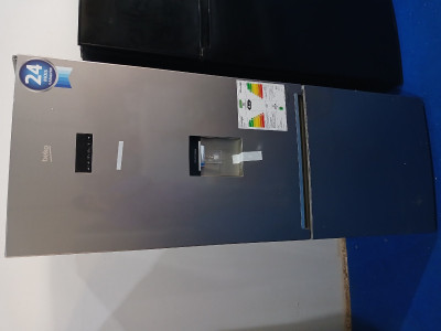 Réfrigérateur beko 620L nofrost combiné 