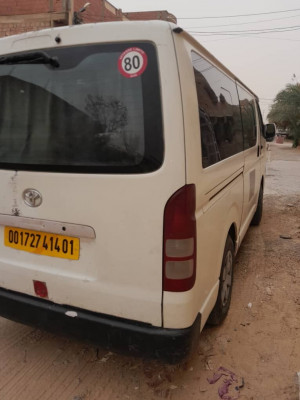 bus-toyota-hiace-2014-adrar-algerie