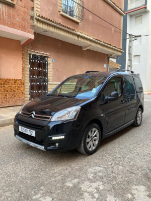 voitures-citroen-berlingo-2017-sidi-bel-abbes-algerie