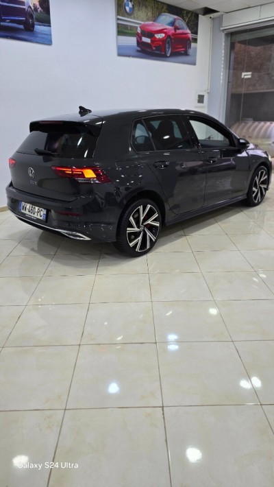 Volkswagen Golf 8 2022 GTE