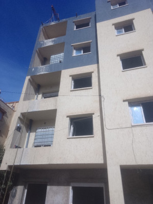 appartement-vente-f4-alger-saoula-algerie