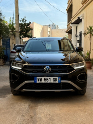 voitures-volkswagen-t-roc-2023-life-bordj-el-kiffan-alger-algerie