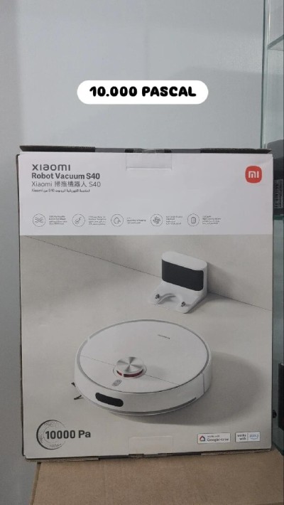 Robot laveur aspirateur Xiaomi S40 / 10000 PA / NETTOYAGE INTELLIGENT / 5200 Mah 