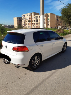 moyenne-berline-volkswagen-golf-6-2012-sport-line-blida-algerie