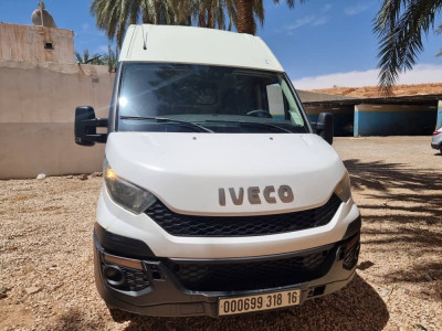 عربة-نقل-iveco-35-150-2018-غرداية-الجزائر