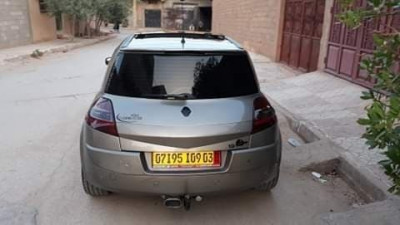 average-sedan-renault-megane-2-2009-expression-laghouat-algeria