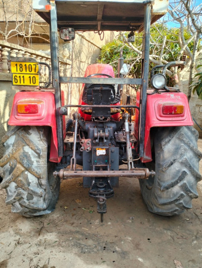 tracteurs-mahindra-605-2011-bouira-algerie