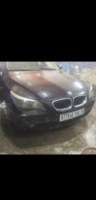 voitures-bmw-serie-5-2004-baraki-alger-algerie