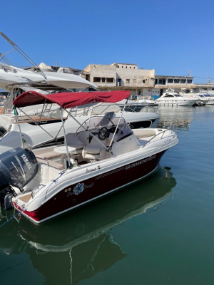 bateaux-rigide-bateau-oran-algerie