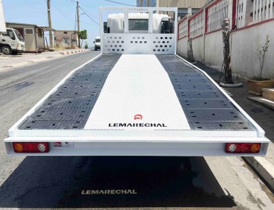 FABRICATION (صناعة) Dépannage porte voiture