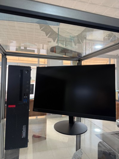MICRO LENOVO THINKCENTRE M920S et Ecran Thinkvision 22 pouces 