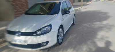 moyenne-berline-volkswagen-golf-6-2011-match-annaba-algerie