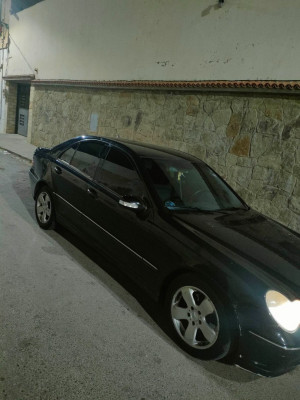 berline-mercedes-classe-c-2002-ain-temouchent-algerie