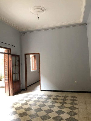 appartement-location-f2-alger-bordj-el-bahri-algerie