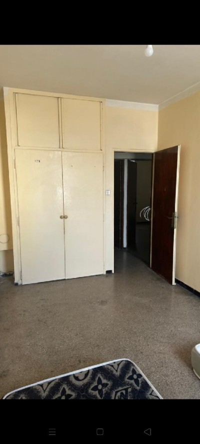 بيع 4 غرف الجزائر الجزائر وسط