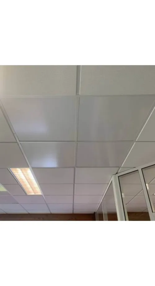 Faux plafond placo-pvc-parquet. . . 