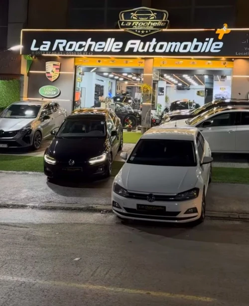 Location de voiture la Rochelle Polo Béats 