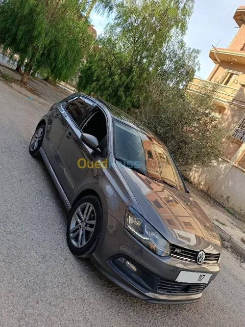 Volkswagen Polo 2017 R-line