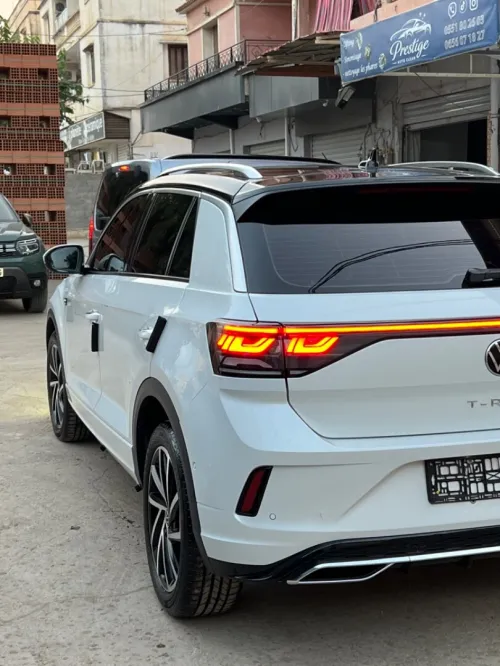Volkswagen T-Roc 2025 R