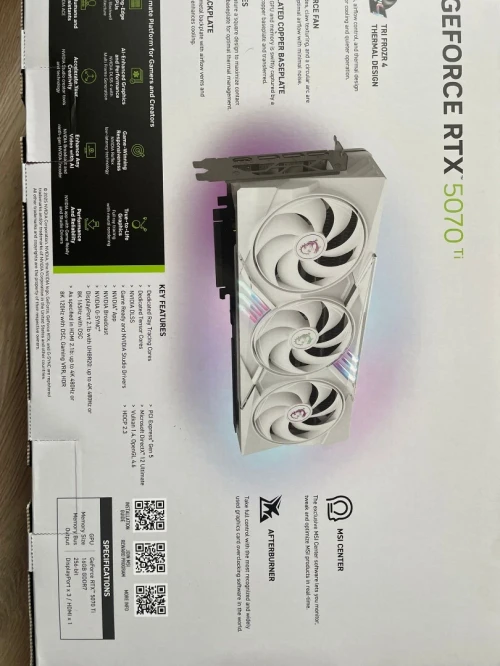 MSI GeForce RTX 5070 Ti GAMING TRIO WHITE 16GB GDDR7