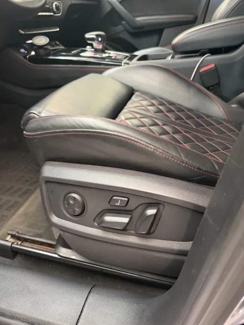 Audi Q5 2023 Sline Quattro