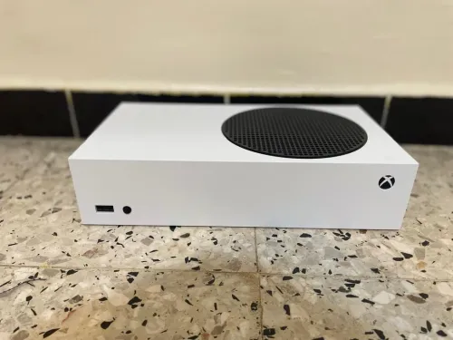 Xbox series s + manette d'origine - Parfaite état