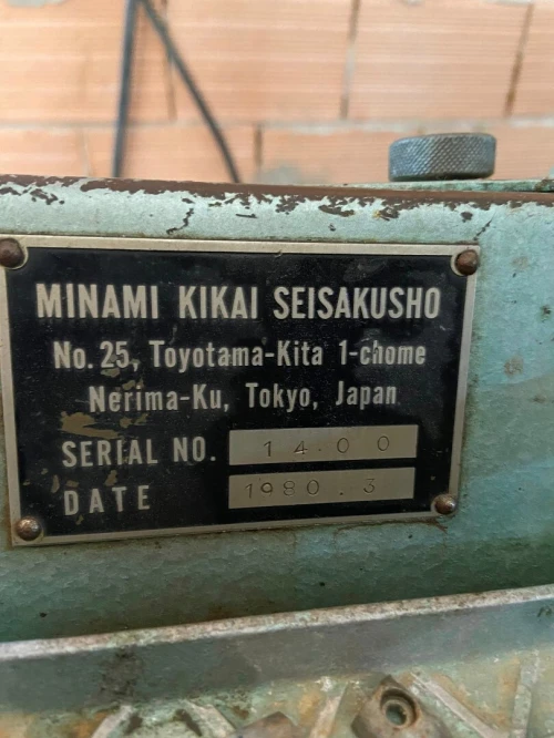 couseuse : MINAMI SEIKI CO.. LTD TOKYO JAPAN