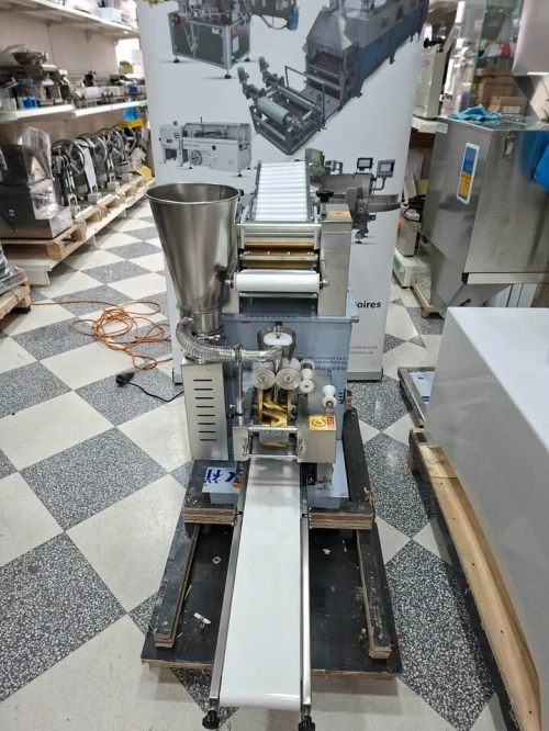 Machine de fabrication de soufflets