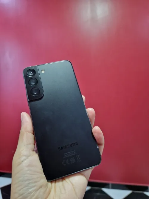 Samsung S22