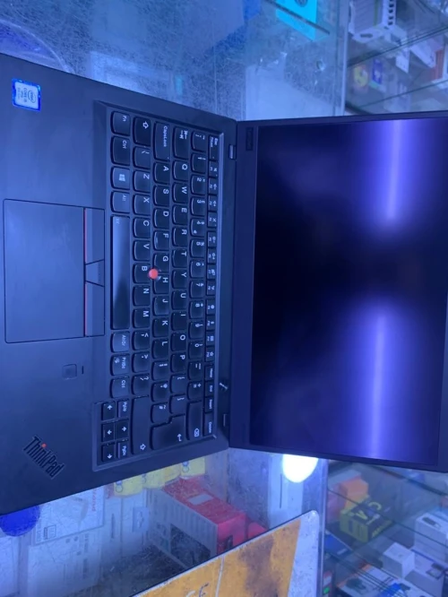 LAPTOP LENOVO THINKPAD X1 CARBON I5-8EME/8GB/SSD NVME 256GB/14' CABA AVEC GARANTIE