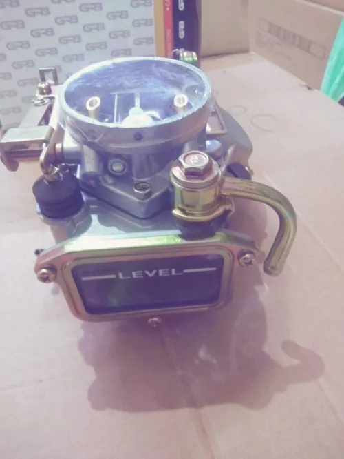 Carburateur & segments MAZDA B1600