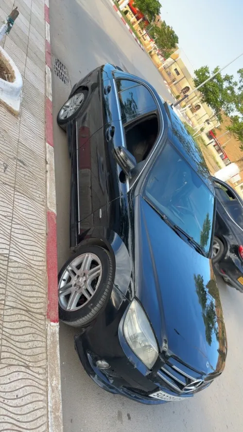 Mercedes Classe C 2009 220 avantgard 646