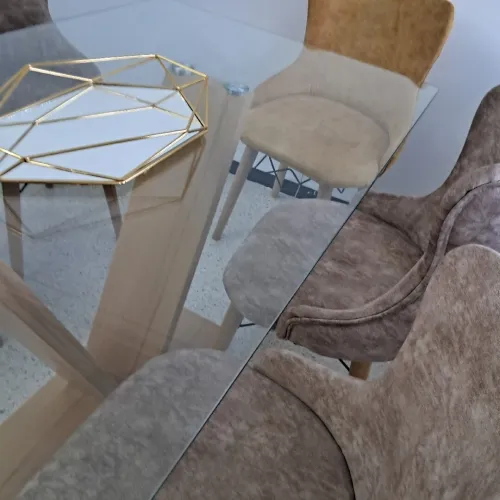 Ensemble salle à manger ( table en verre trempé + 6 chaises )