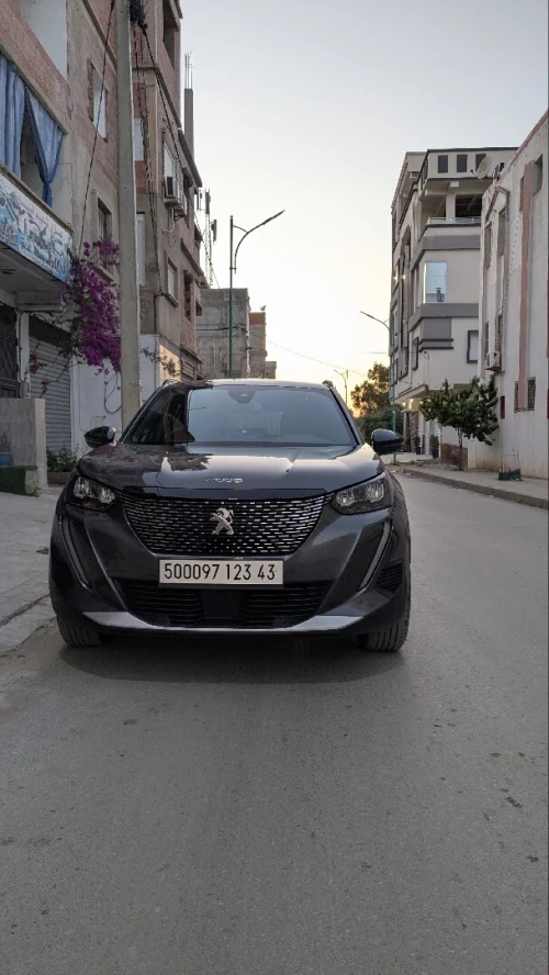 Peugeot 2008 2023 Allure Pack