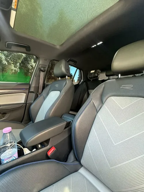 Volkswagen Golf 8 2025 R-Line